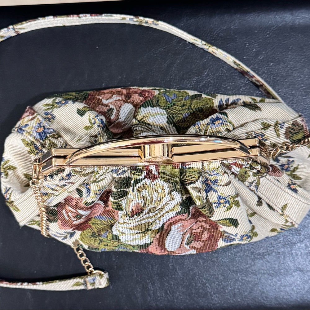 Antik Kraft Vintage Floral Purse - Picture 4 of 5